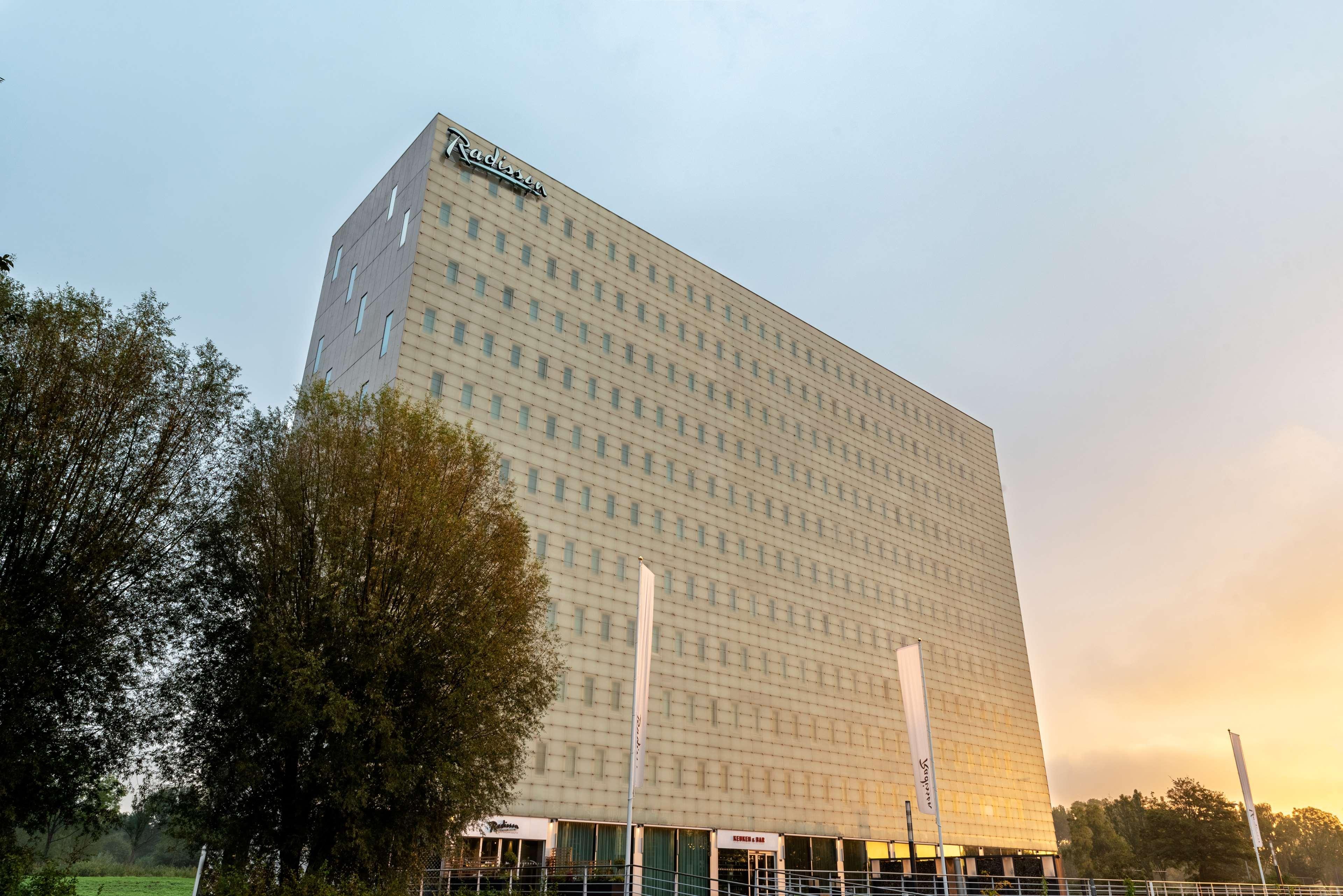 Radisson Hotel And Suites Amsterdam South Amesterdão Exterior foto